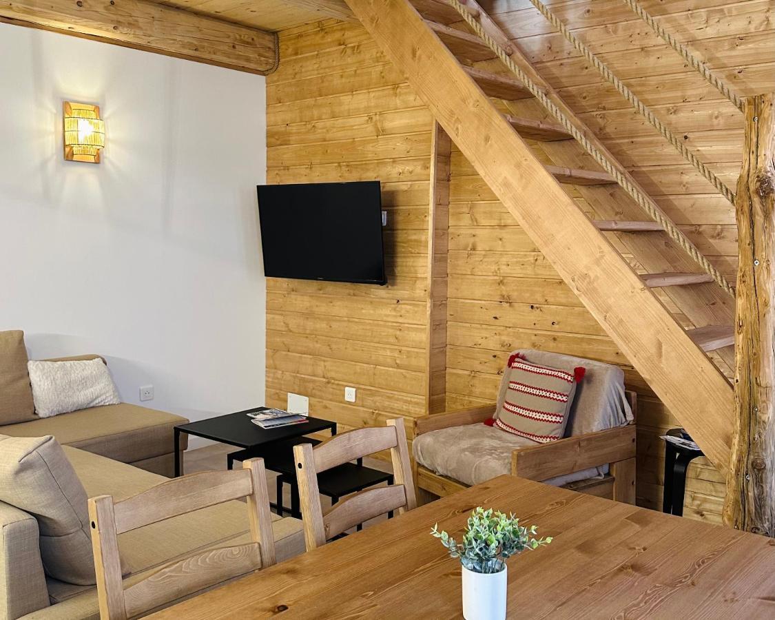 شقة Duplex La Tour Saint-Étienne-de-Tinée المظهر الخارجي الصورة